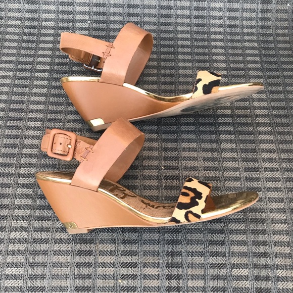 Animal print wedge sandals - Picture 2 of 5